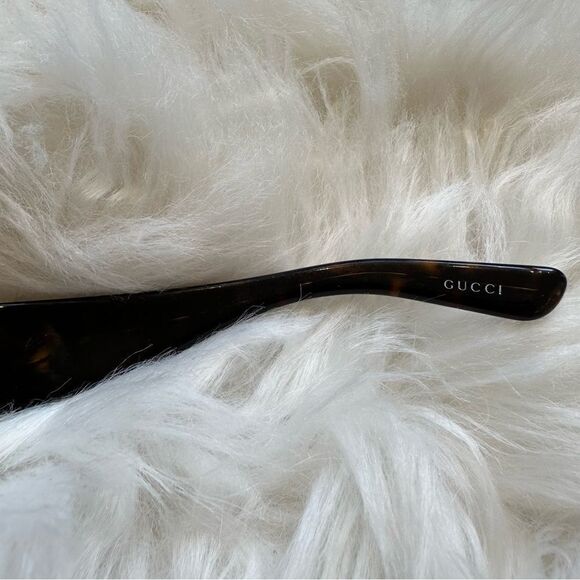 Vintage Gucci Sunglasses - Picture 11 of 14